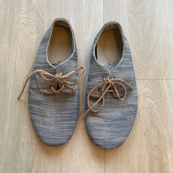 Brand New Sanuk Shoes - Picture 2 of 4